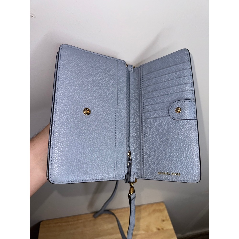 Michael Kors Jet Set Travel Crossbody Wallet Bag Pale Blue Pebbled Leather Gold - Picture 8 of 10